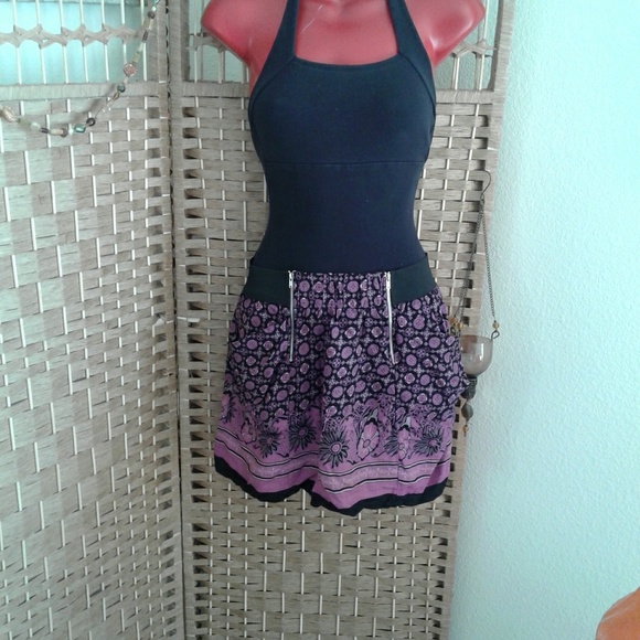 Adorable short purple skirt with oversized Pockets - Picture 1 of 3